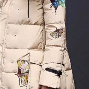 Women’s down jacket
